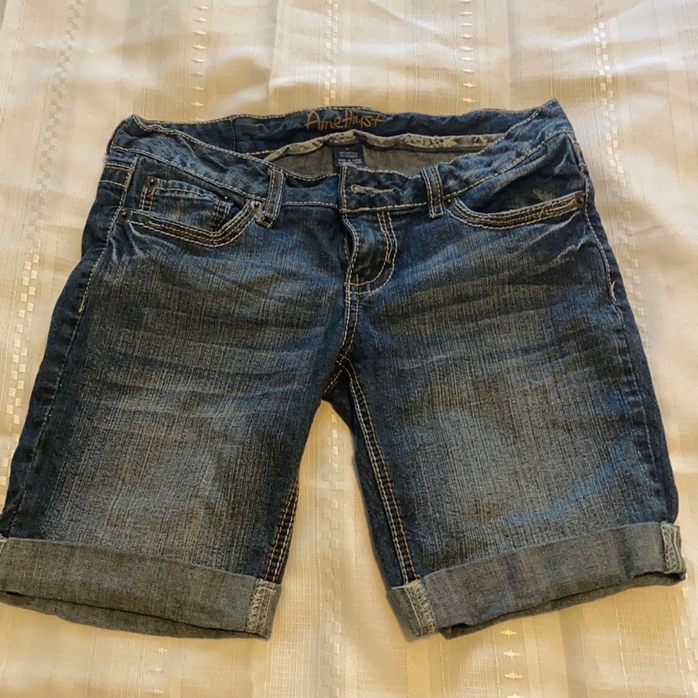 Amethyst Jeans Bermuda shorts junior size 5